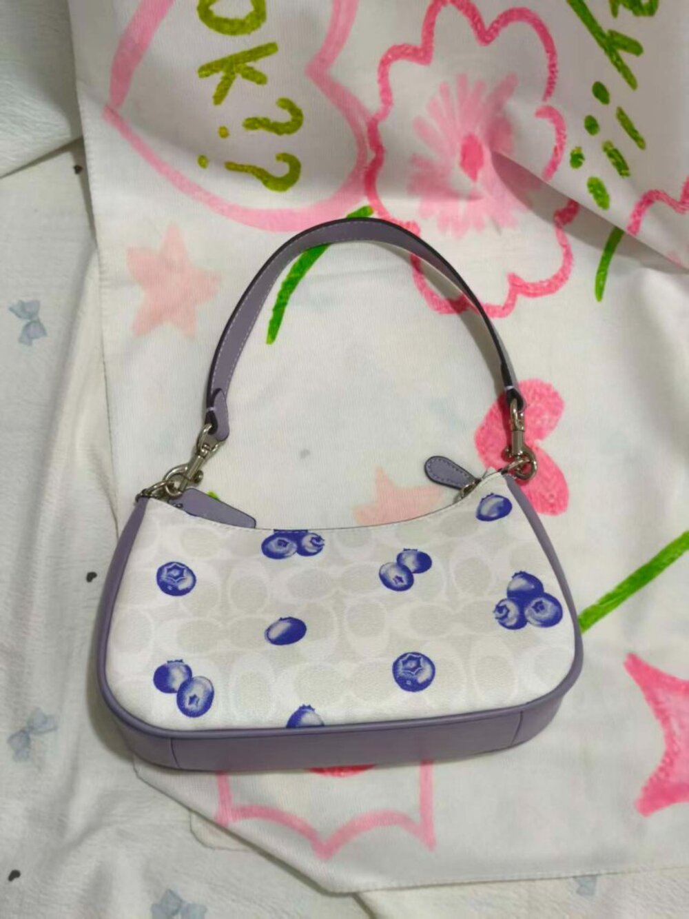 New Coach Blueberry Print Signature Hobo Bag White & Purple Shoulder Purse - Picture 6 of 10